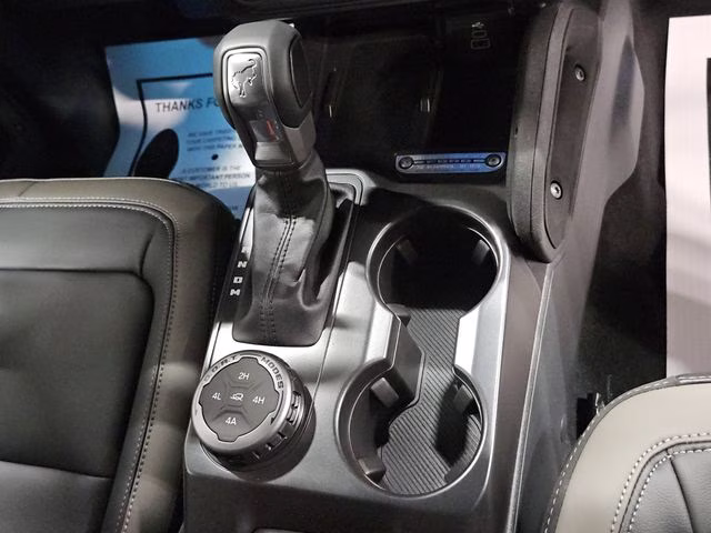 2026 Oxford White Ford Bronco Outer Banks 4X4 SUV