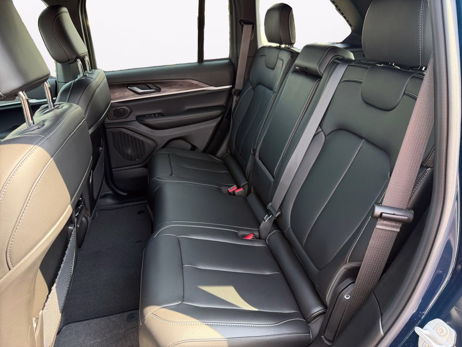 2026 Fathom Blue Pearlcoat Jeep Grand Cherokee Limited 4X4 SUV