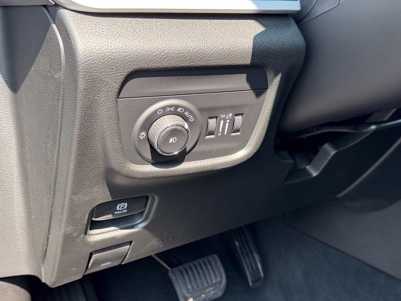 2026 Fathom Blue Pearlcoat Jeep Grand Cherokee Limited 4X4 SUV
