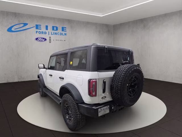 2026 Oxford White Ford Bronco Outer Banks 4X4 SUV