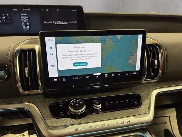 2027 Agate Black Metallic Ford Expedition Tremor 4X4 SUV