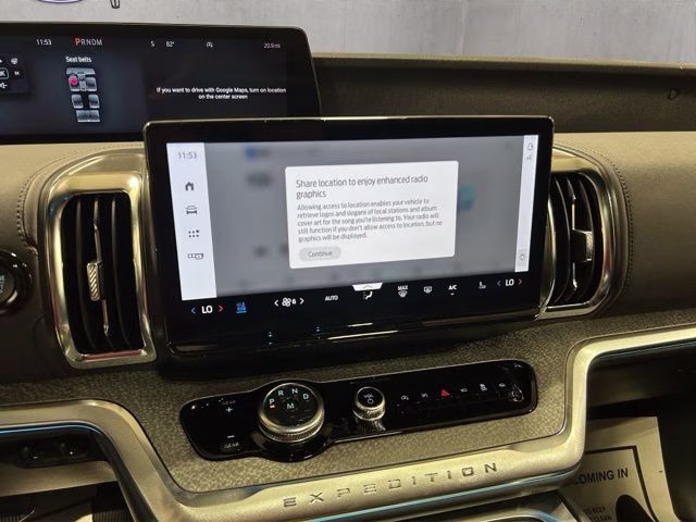 2027 Agate Black Metallic Ford Expedition Tremor 4X4 SUV