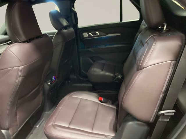 2026 Carbonized Gray Metallic Ford Explorer Platinum 4X4 SUV