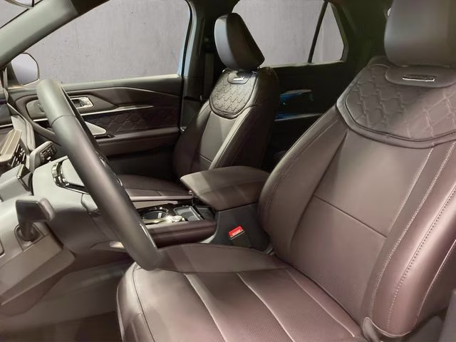 2026 Carbonized Gray Metallic Ford Explorer Platinum 4X4 SUV
