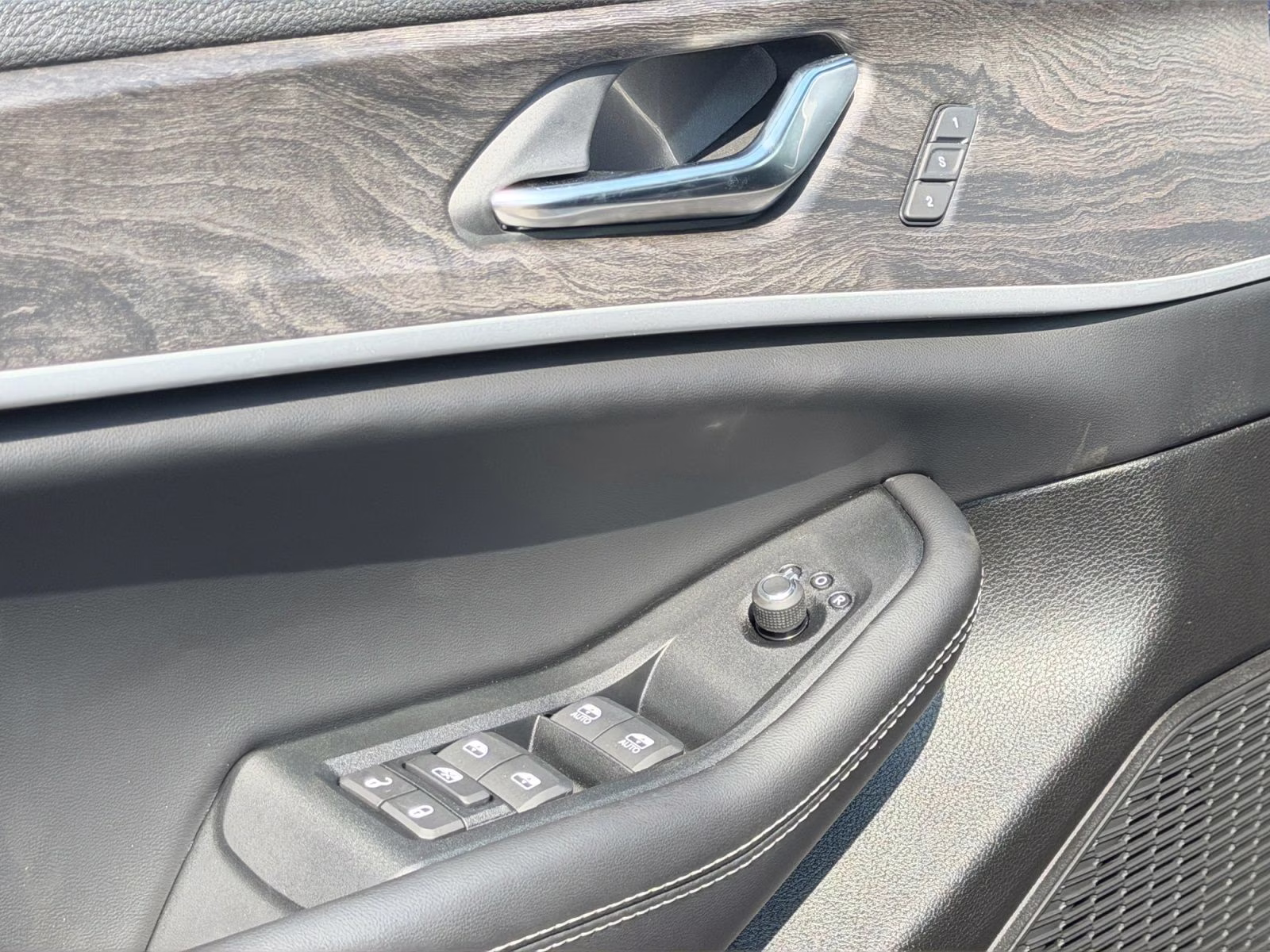 2026 Fathom Blue Pearlcoat Jeep Grand Cherokee Limited 4X4 SUV