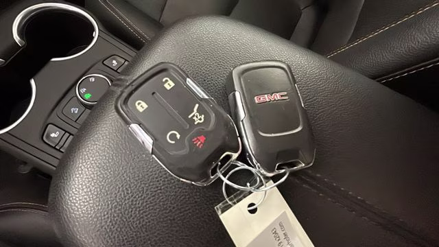 2020 Summit White GMC Terrain SLT AWD SUV