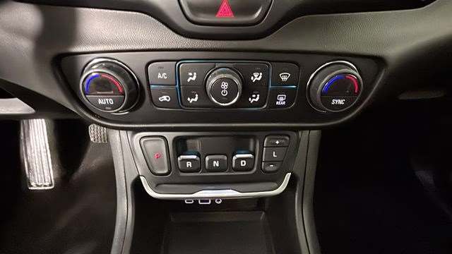 2020 Summit White GMC Terrain SLT AWD SUV