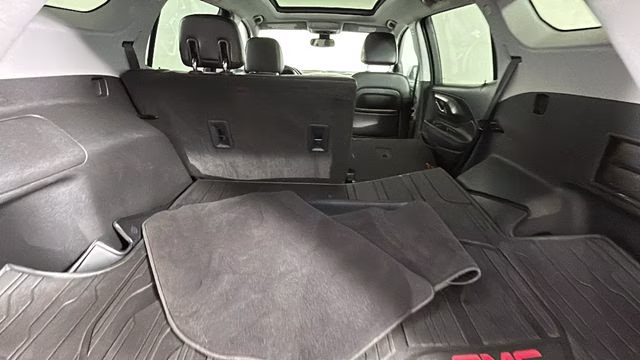 2020 Summit White GMC Terrain SLT AWD SUV