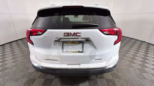 2020 Summit White GMC Terrain SLT AWD SUV