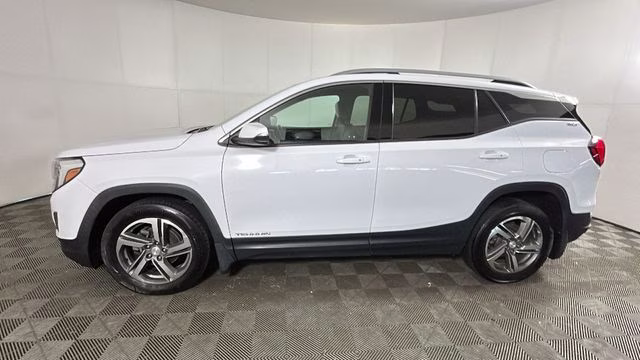 2020 Summit White GMC Terrain SLT AWD SUV