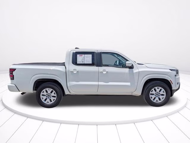 2022 Glacier White Nissan Frontier SV RWD Truck