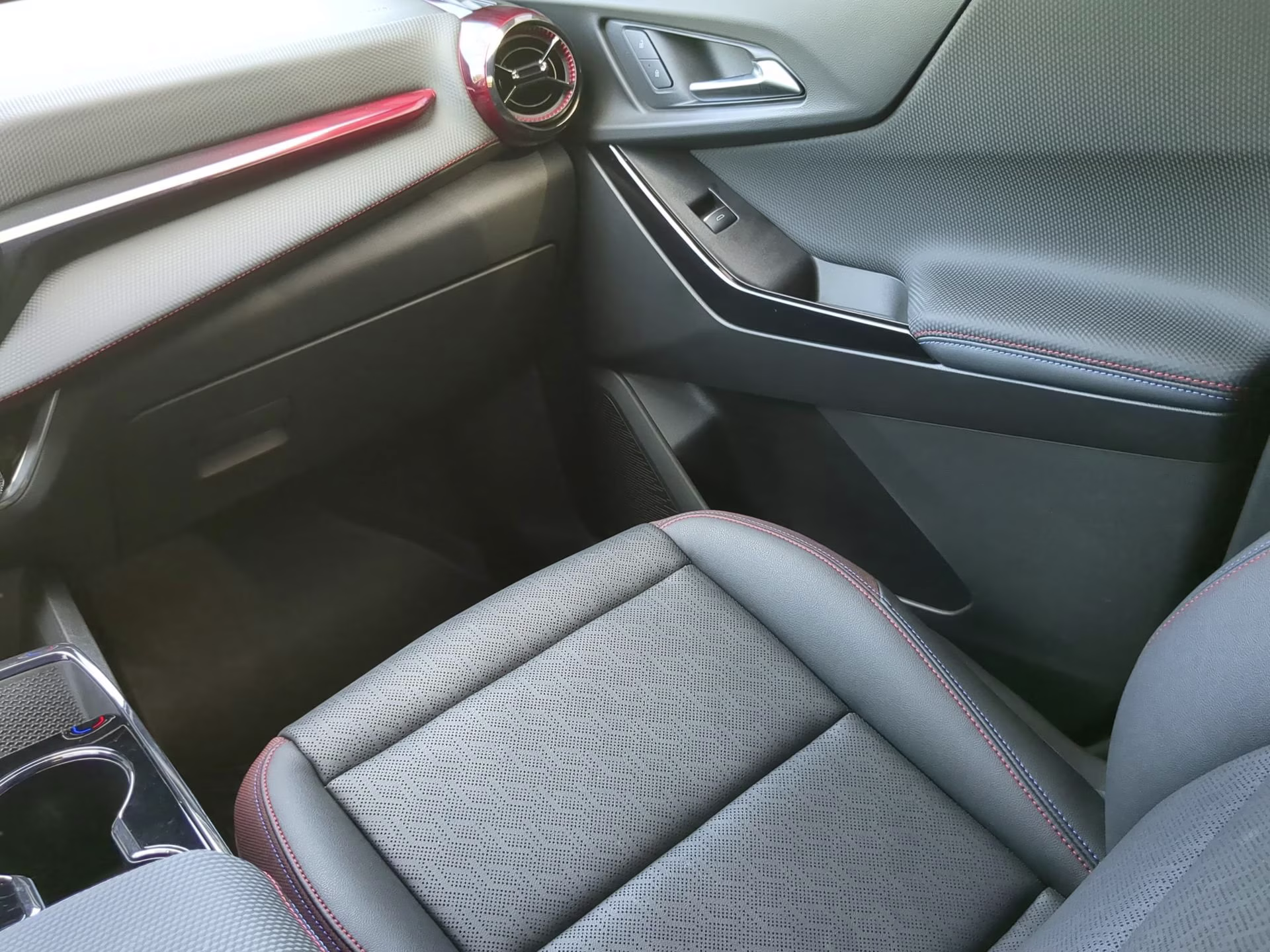 2025 Sterling Gray Metallic Chevrolet Equinox FWD RS FWD SUV