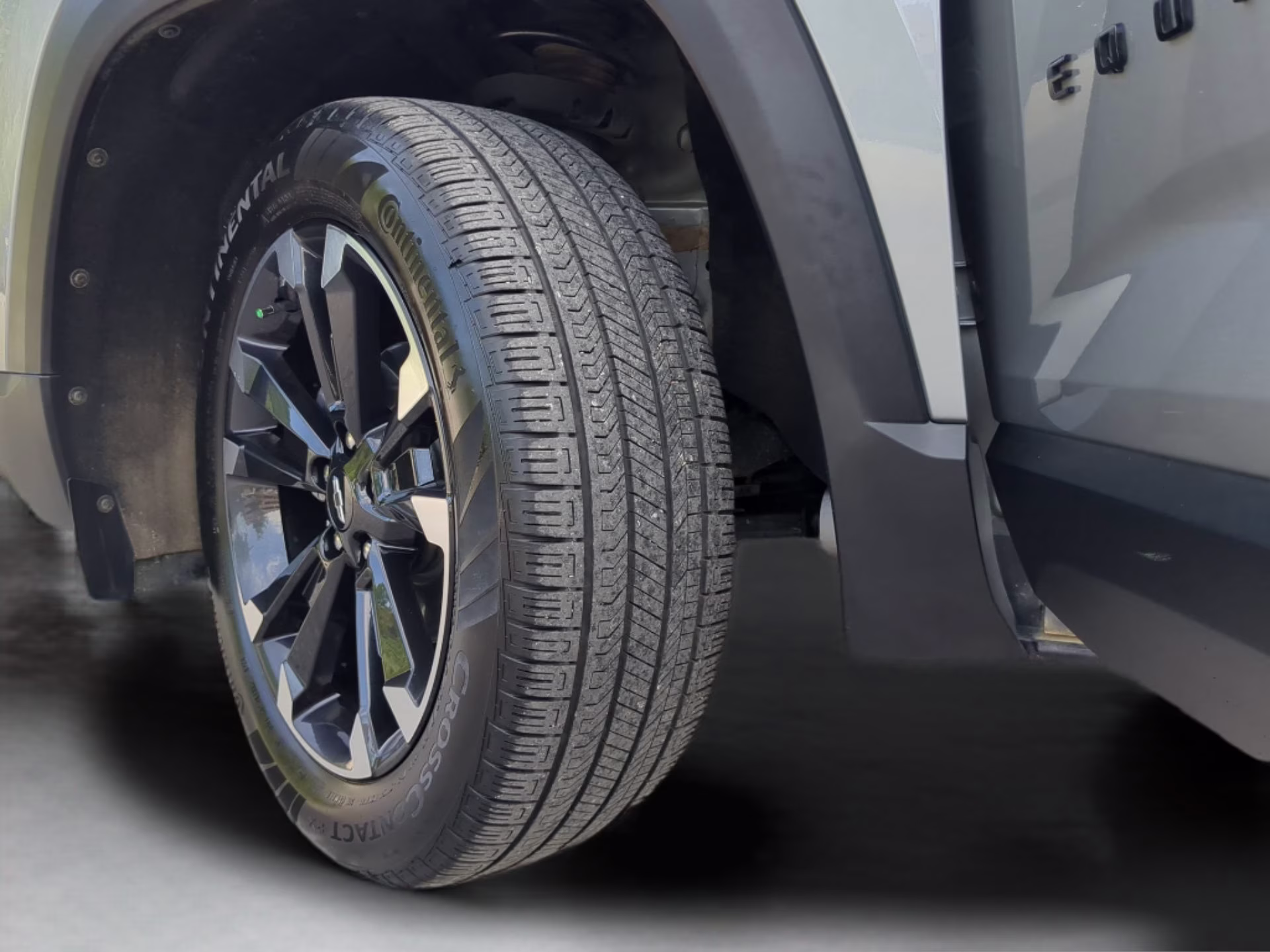2025 Sterling Gray Metallic Chevrolet Equinox FWD RS FWD SUV