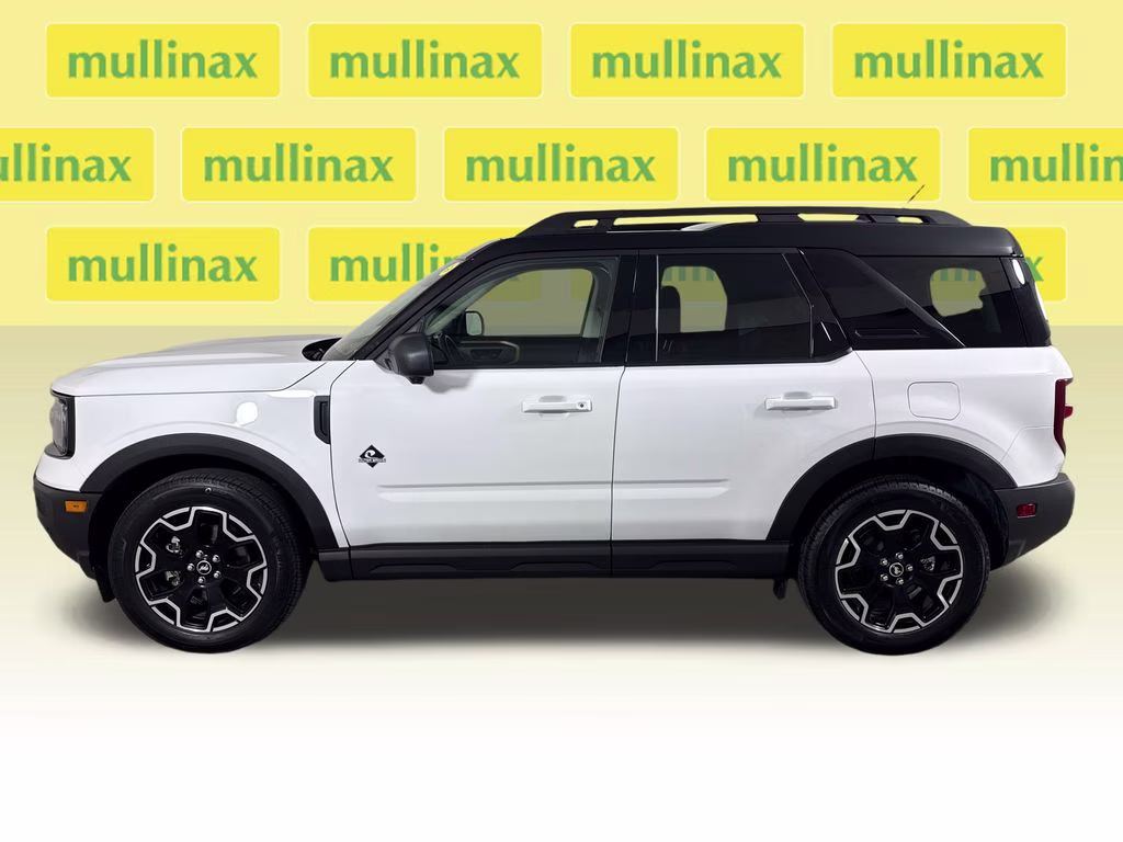 2025 Oxford White Ford Bronco Sport Outer Banks 4X4 SUV