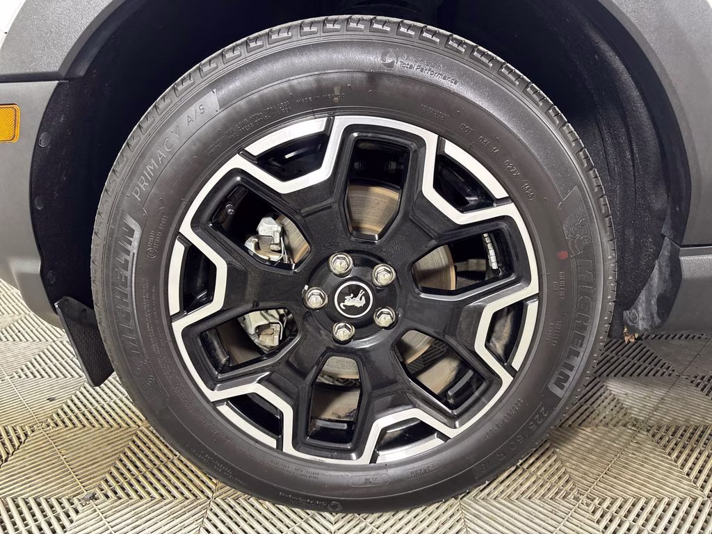 2025 Oxford White Ford Bronco Sport Outer Banks 4X4 SUV