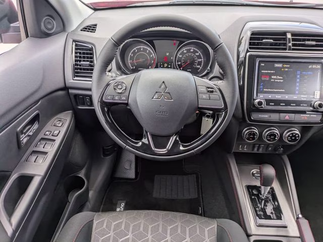 2026 Red Diamond Mitsubishi Outlander Sport 2.0 LE 4X4 SUV
