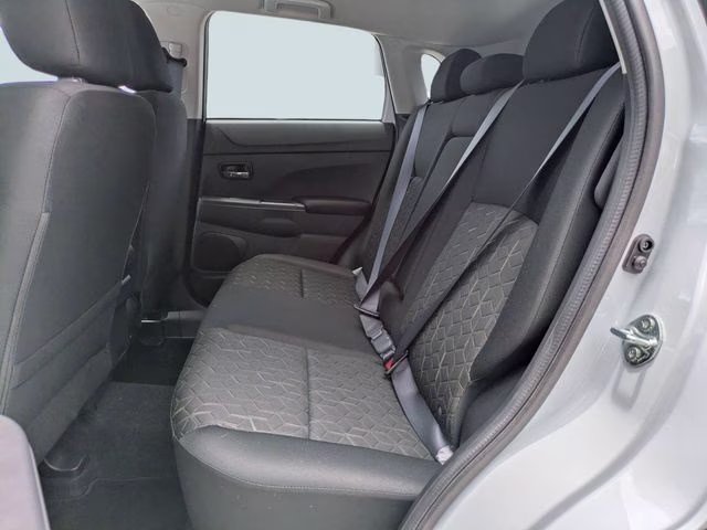 2026 White Diamond Mitsubishi Outlander Sport 2.0 ES 4X4 SUV