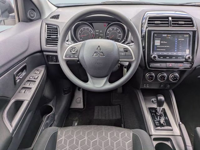 2026 White Diamond Mitsubishi Outlander Sport 2.0 ES 4X4 SUV