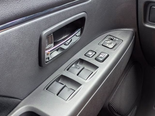2026 White Diamond Mitsubishi Outlander Sport 2.0 ES 4X4 SUV