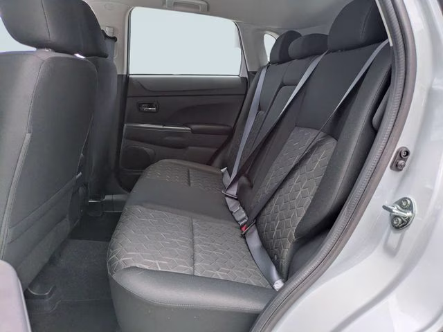 2026 White Diamond Mitsubishi Outlander Sport 2.0 ES 4X4 SUV