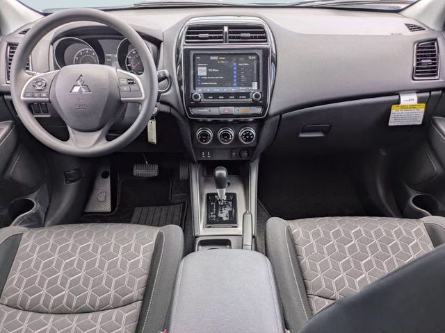 2026 White Diamond Mitsubishi Outlander Sport 2.0 ES 4X4 SUV