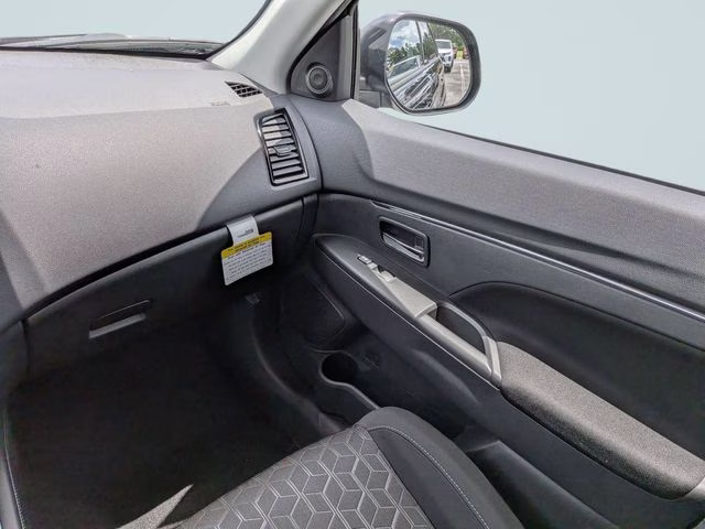 2026 Labrador Black Pearl Mitsubishi Outlander Sport 2.0 ES 4X4 SUV