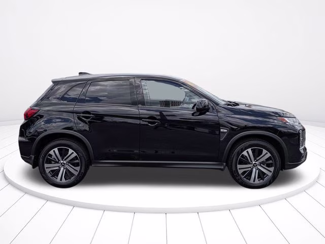 2026 Labrador Black Pearl Mitsubishi Outlander Sport 2.0 ES 4X4 SUV