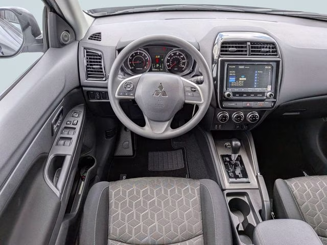 2026 Mercury Gray Metallic Mitsubishi Outlander Sport 2.0 ES 4X4 SUV