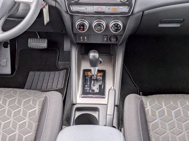 2026 Mercury Gray Metallic Mitsubishi Outlander Sport 2.0 ES 4X4 SUV