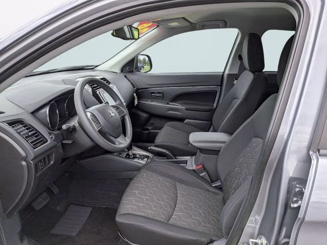 2026 Mercury Gray Metallic Mitsubishi Outlander Sport 2.0 ES 4X4 SUV