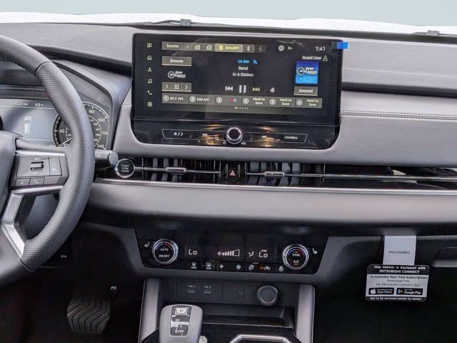 2026 White Diamond Mitsubishi Outlander LE FWD SUV