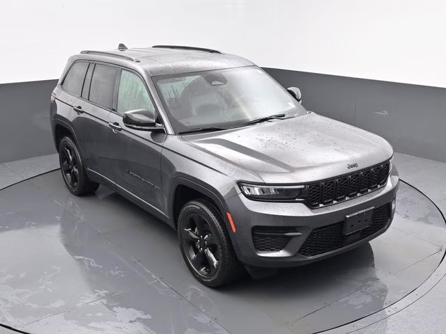 2023 Baltic Gray Metallic Clearcoat Jeep Grand Cherokee Altitude X 4X4 SUV