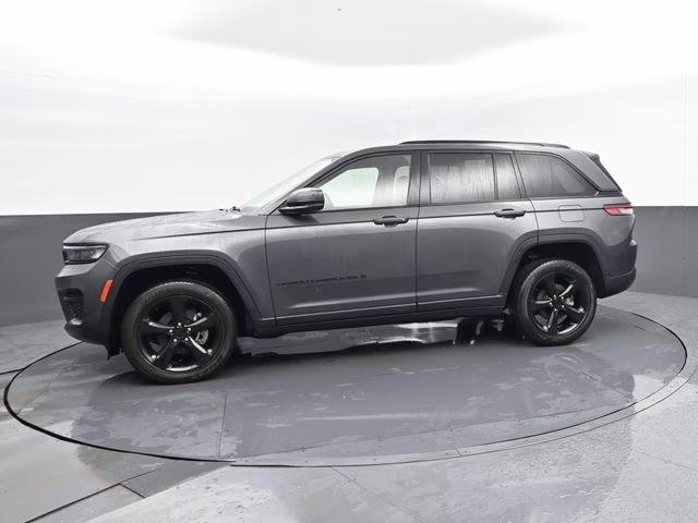 2023 Baltic Gray Metallic Clearcoat Jeep Grand Cherokee Altitude X 4X4 SUV