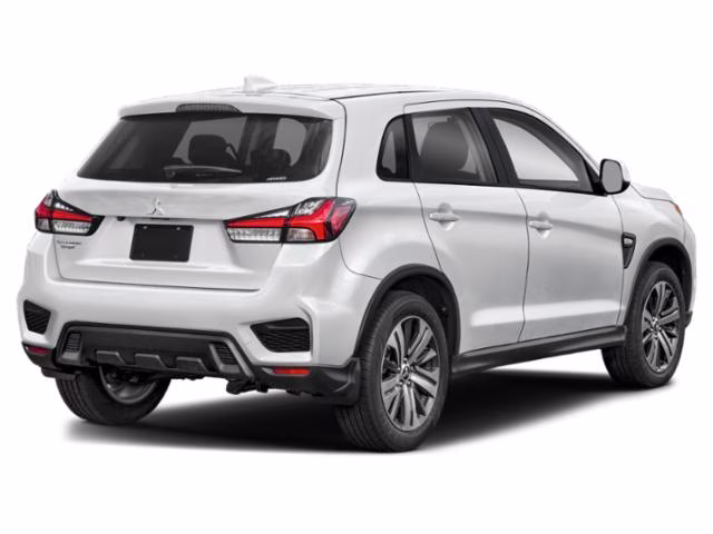 2024 White Mitsubishi Outlander Sport 2.0 ES 4X4 SUV