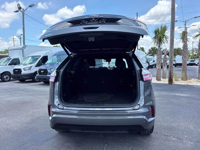 2022 Gray Metallic Ford Edge ST Line AWD SUV