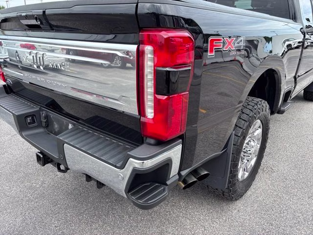 2023 Black Metallic Ford Super Duty F-250 SRW King Ranch 4X4 Truck