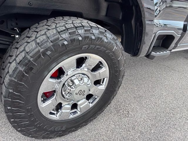 2023 Black Metallic Ford Super Duty F-250 SRW King Ranch 4X4 Truck