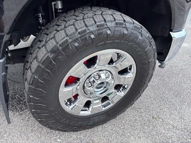 2023 Black Metallic Ford Super Duty F-250 SRW King Ranch 4X4 Truck