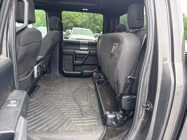 2018 Magnetic Metallic Ford F-150 XLT 4X4 Truck