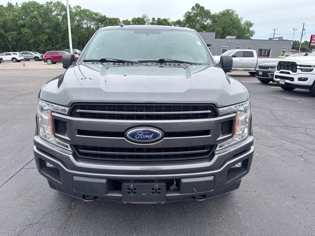 2018 Magnetic Metallic Ford F-150 XLT 4X4 Truck