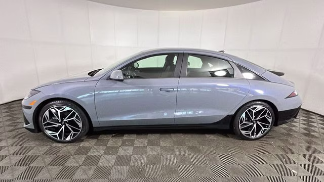 2023 Transmission Blue Hyundai IONIQ 6 SEL AWD Sedan