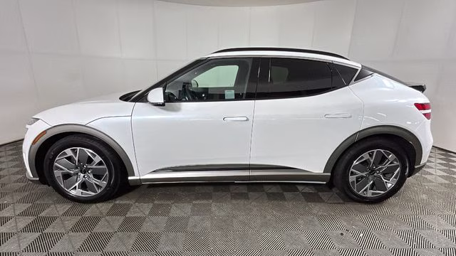 2025 Uyuni White Genesis GV60 Standard RWD SUV