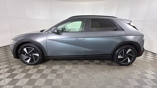 2025 Ecotronic Gray Matte Hyundai IONIQ 5 SEL RWD SUV