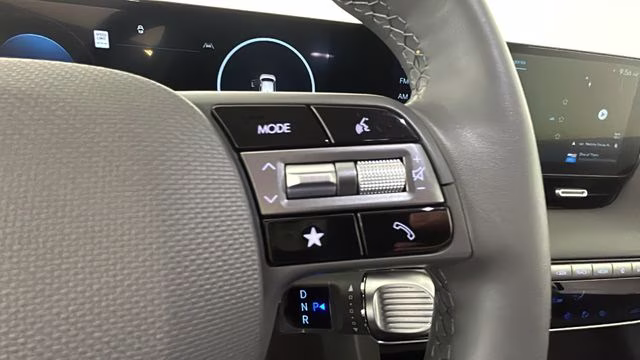 2025 Atlas White Matte Hyundai IONIQ 5 SEL RWD SUV