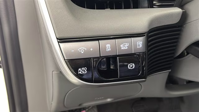 2025 Atlas White Matte Hyundai IONIQ 5 SEL RWD SUV