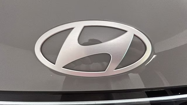 2025 Cyber Gray Metallic Hyundai Kona SEL FWD SUV