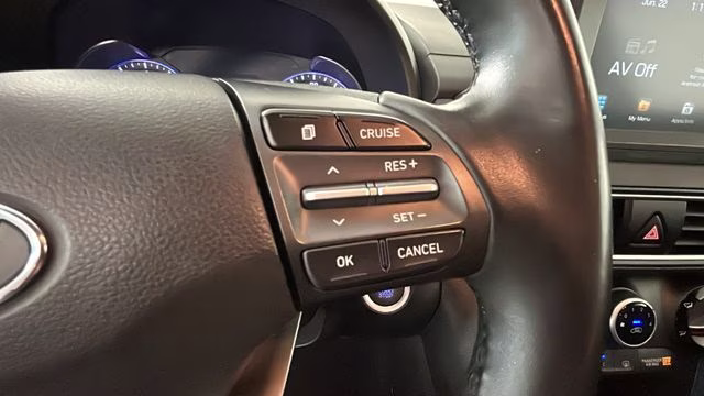 2018 Pulse Red Hyundai Kona SEL FWD SUV