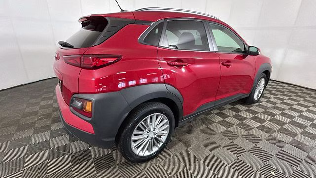 2018 Pulse Red Hyundai Kona SEL FWD SUV