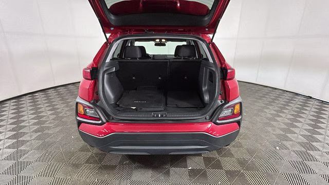2018 Pulse Red Hyundai Kona SEL FWD SUV