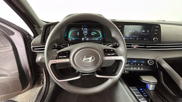 2025 Fluid Metal Hyundai Elantra Hybrid Blue FWD Sedan